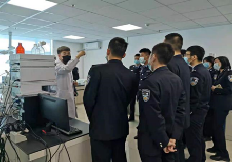 司法技术系师生赴法医司法鉴定中心参观学习纪实